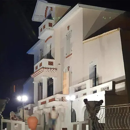 Lovely In Saint-raphael With Wifi Apartment