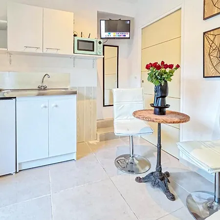 Lovely In Saint-raphael With Wifi Apartment Saint-Raphael (Var)